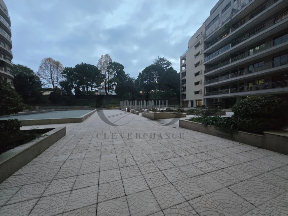 Apartamento T2 para Venda em Pedroso e Seixezelo Foto 2
