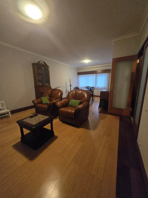 Apartamento T2 para Venda em Pedroso e Seixezelo