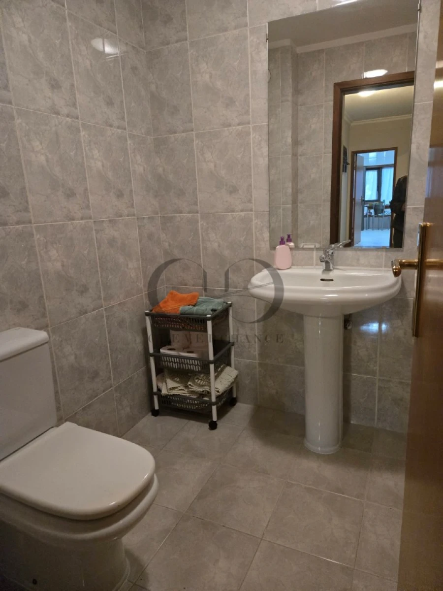 Apartamento T2 para Venda em Pedroso e Seixezelo Foto 12