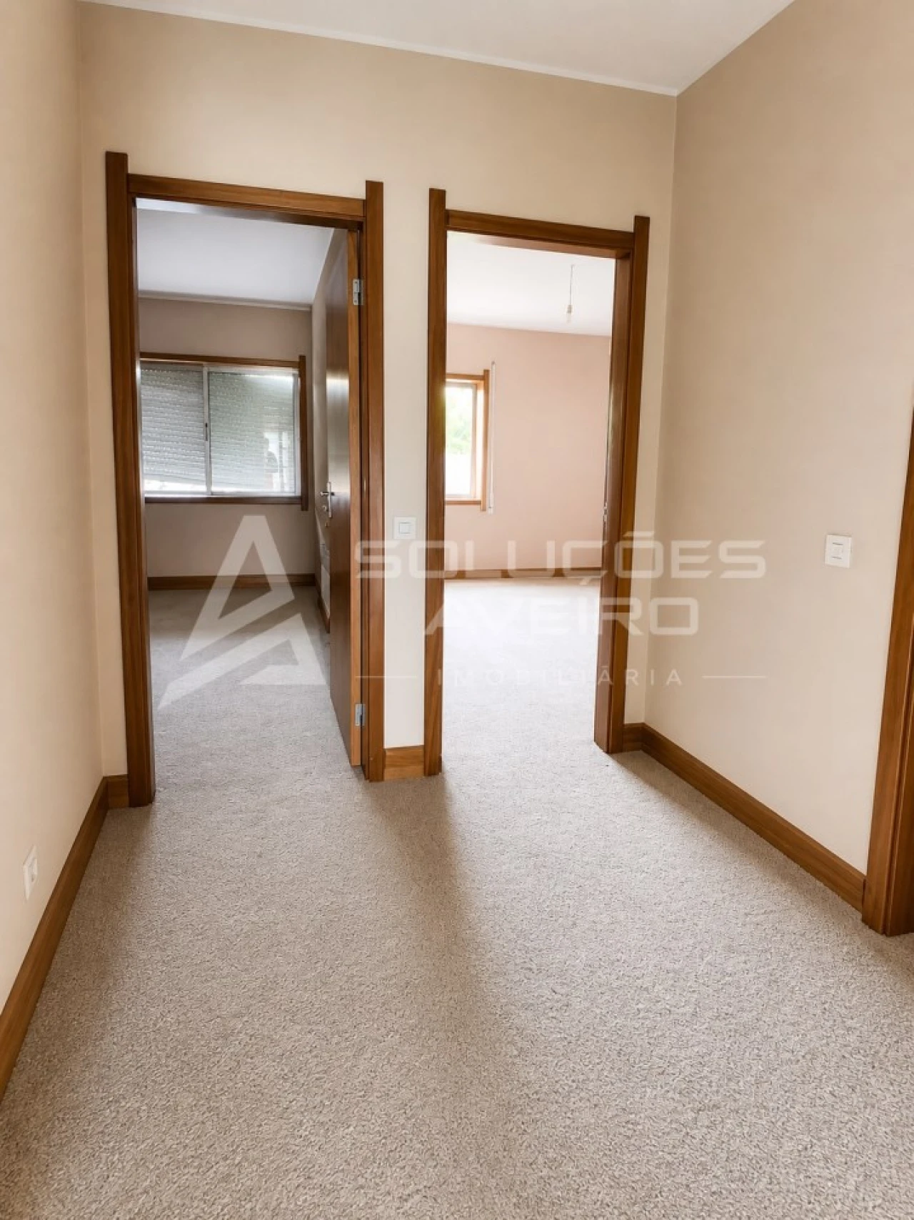 Apartamento T2 para Venda em Sever do Vouga Foto 16