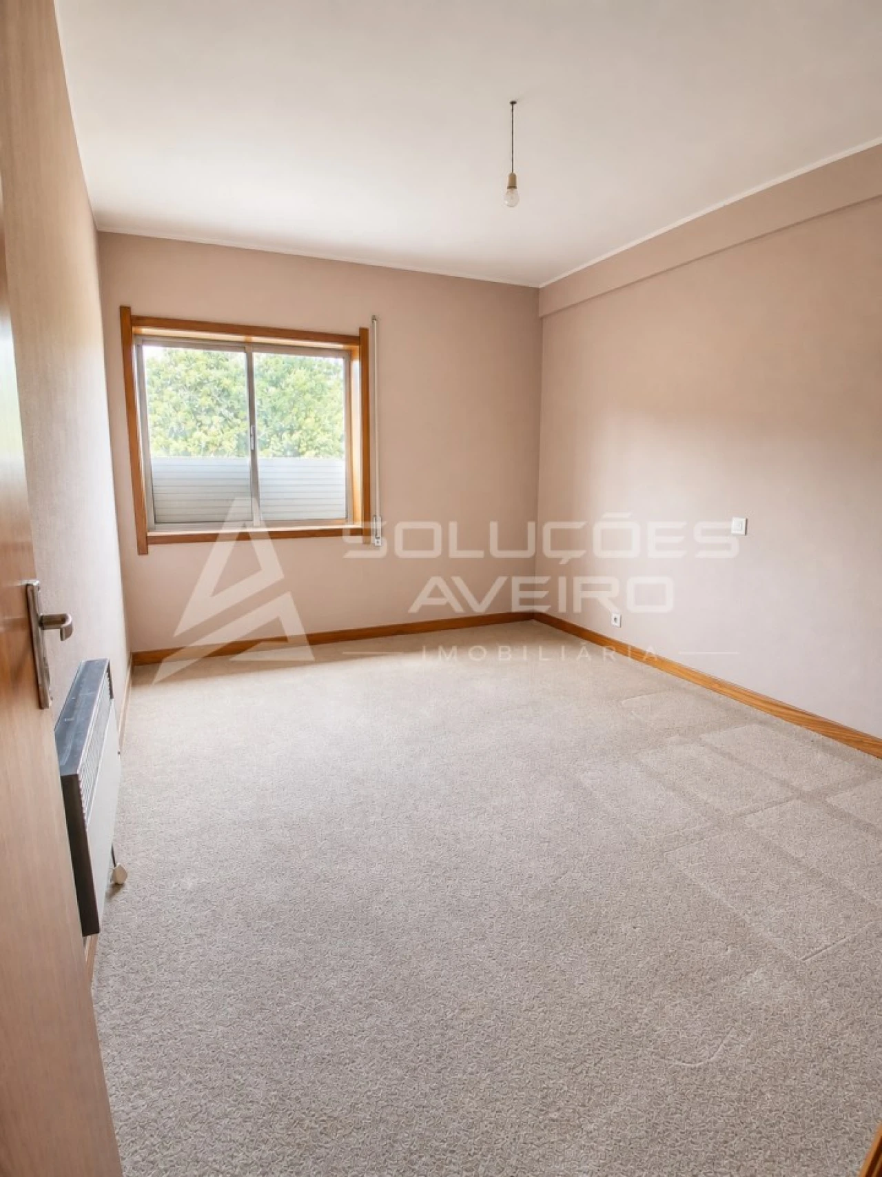 Apartamento T2 para Venda em Sever do Vouga Foto 22
