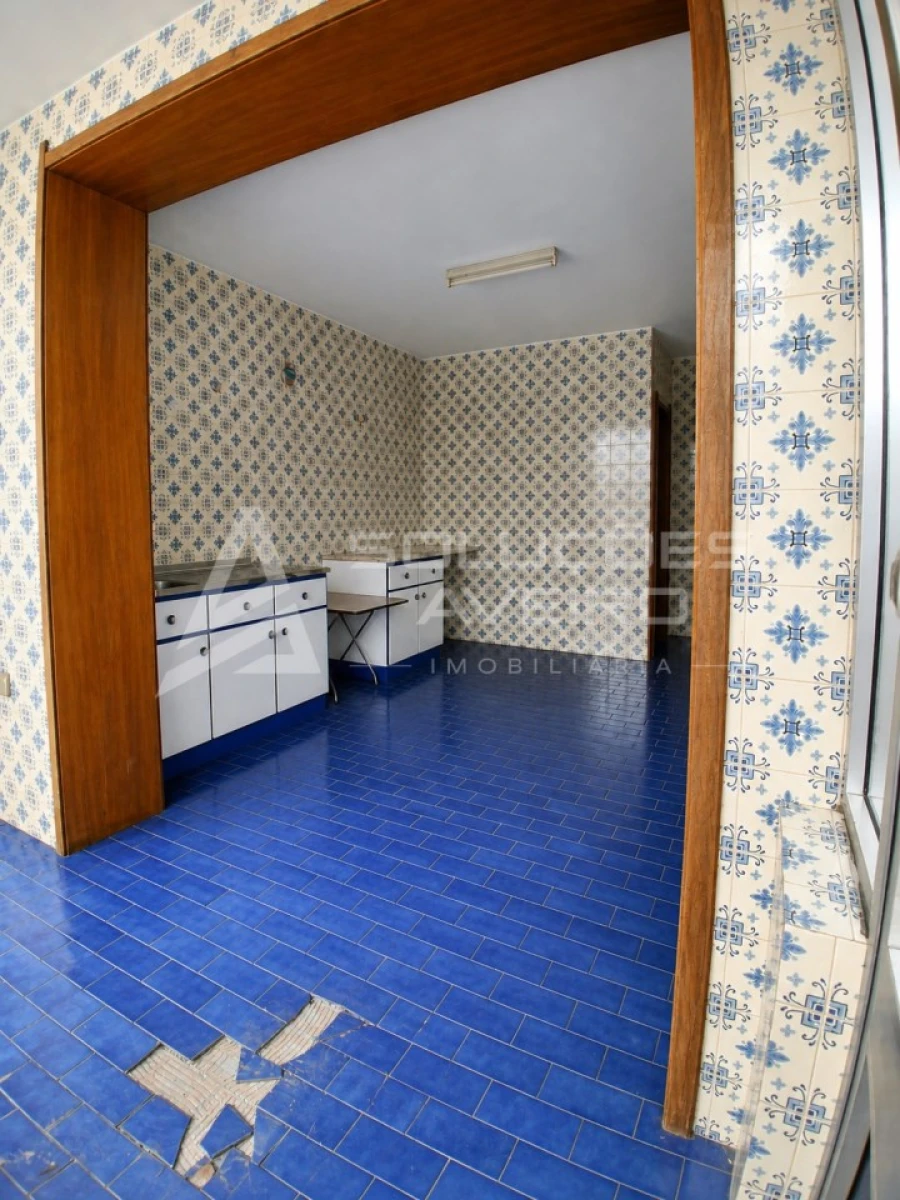 Apartamento T2 para Venda em Sever do Vouga Foto 13