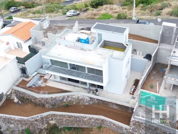 Moradia T3 para Venda em Santa Cruz