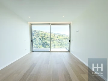 Moradia T3 para Venda em Santa Cruz