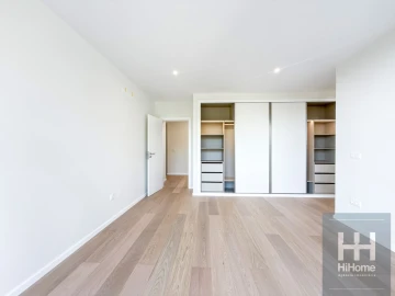 Moradia T3 para Venda em Santa Cruz