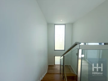 Moradia T3 para Venda em Santa Cruz