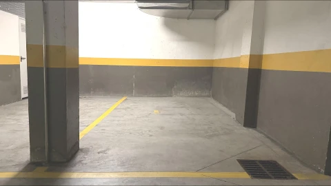 Garagem para Venda em Póvoa de Varzim, Beiriz e Argivai