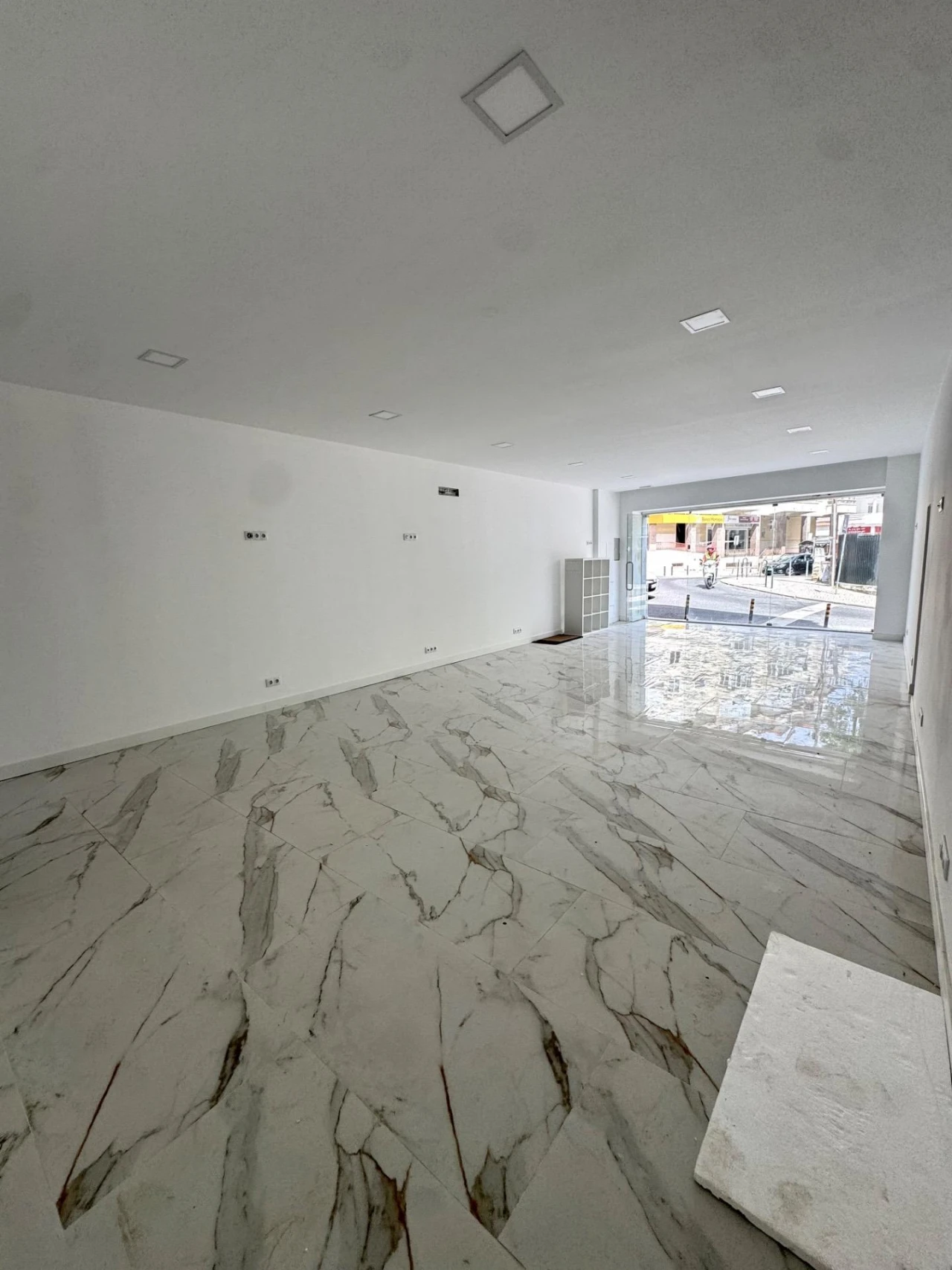 Negócio para Arrendamento em Carcavelos e Parede Foto 5