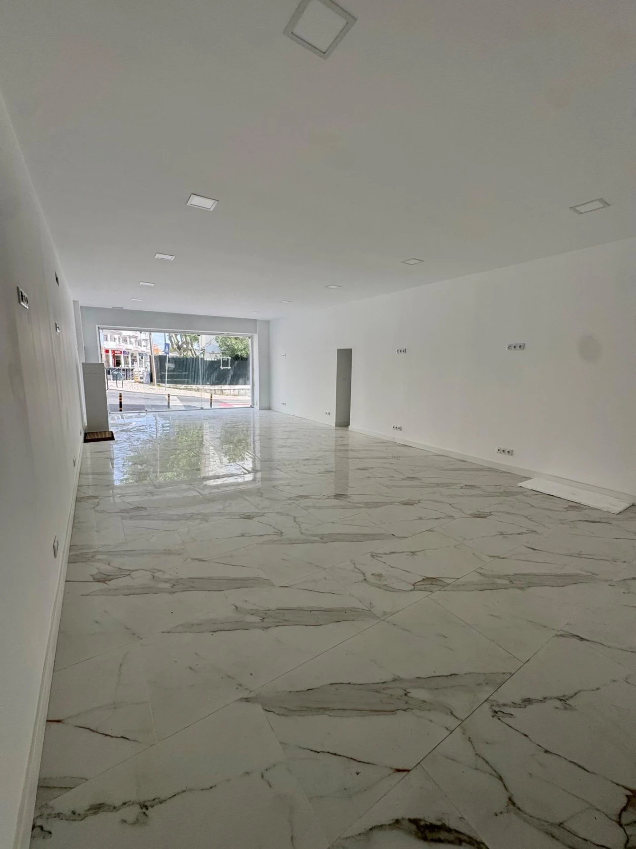 Negócio para Arrendamento em Carcavelos e Parede Foto 6