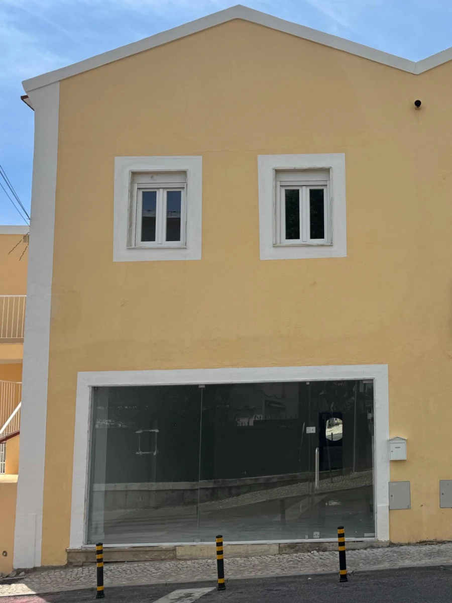 Negócio para Arrendamento em Carcavelos e Parede Foto 2