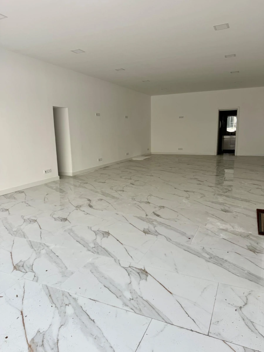 Negócio para Arrendamento em Carcavelos e Parede Foto 3