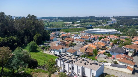 Moradia T3 para Venda em São Pedro Fins