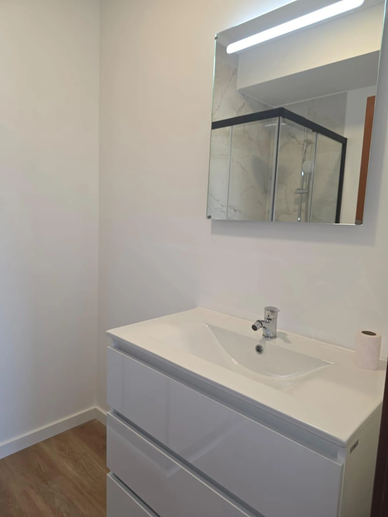 Apartamento T4 para Venda em Escapães Foto 21