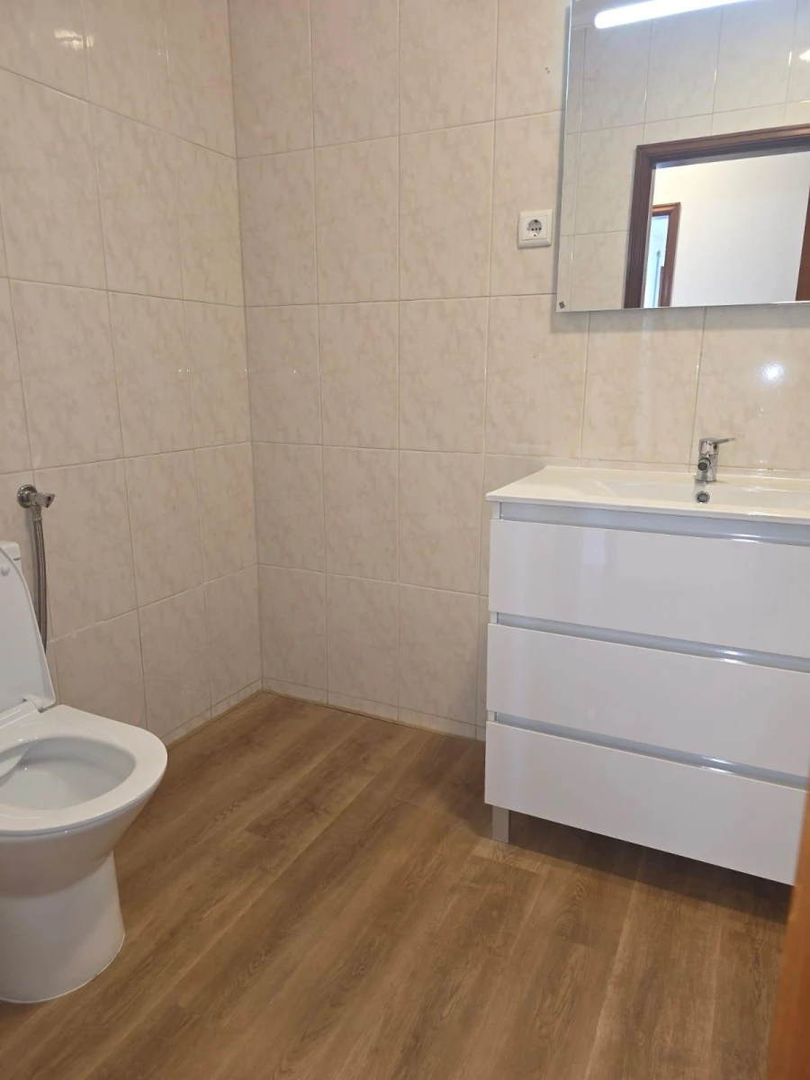 Apartamento T4 para Venda em Escapães Foto 14