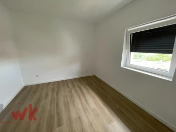 Apartamento T4 para Venda em Seia, São Romão e Lapa dos Dinheiros