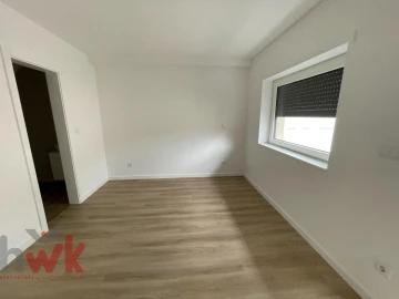 Apartamento T4 para Venda em Seia, São Romão e Lapa dos Dinheiros