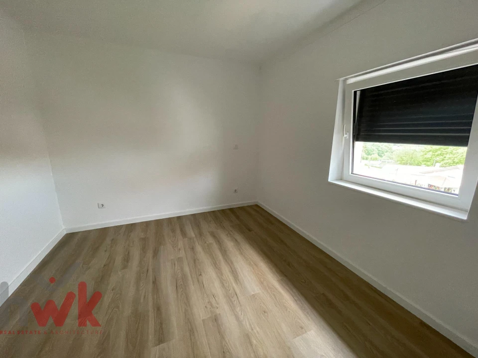 Apartamento T4 para Venda em Seia, São Romão e Lapa dos Dinheiros Foto 22
