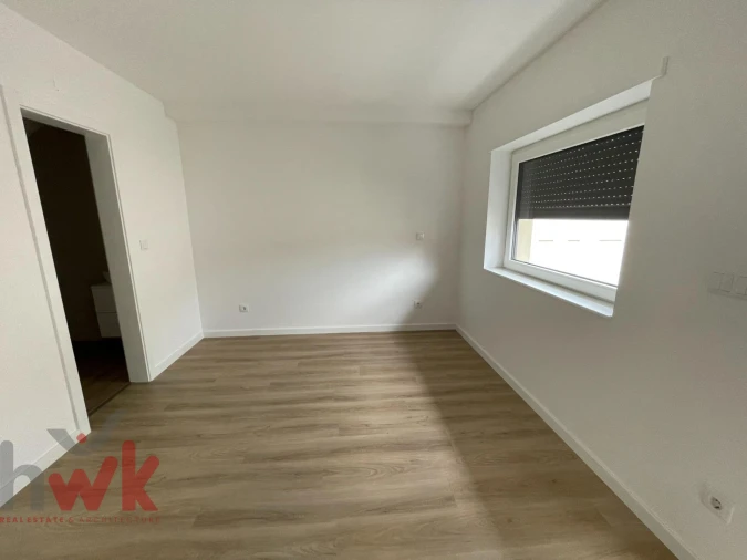 Apartamento T4 para Venda em Seia, São Romão e Lapa dos Dinheiros Foto 8