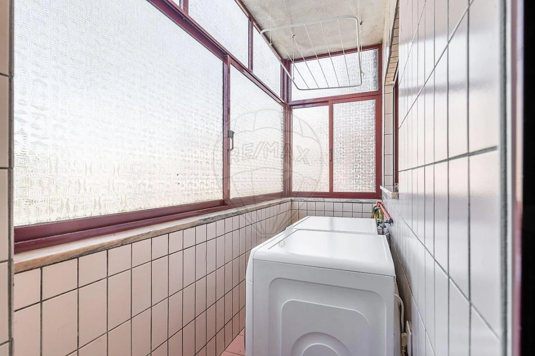 Apartamento T3 para Venda em Brito Foto 14