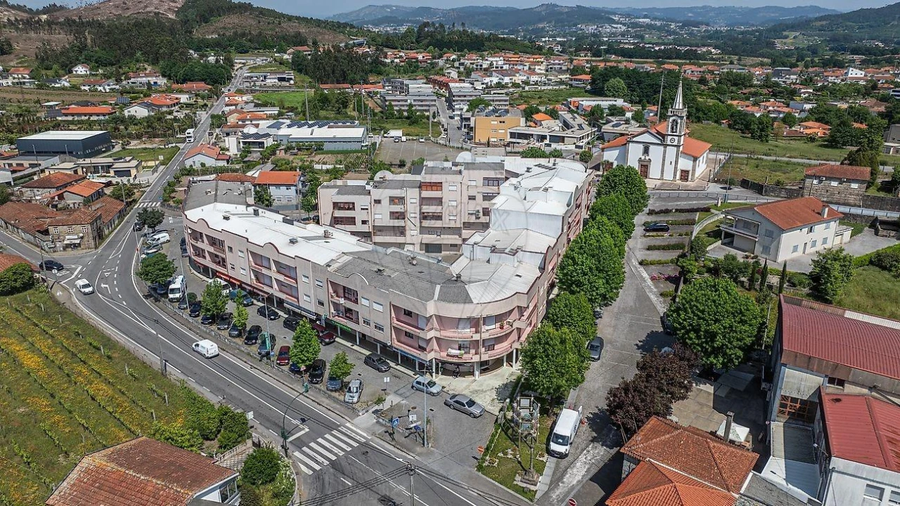 Apartamento T3 para Venda em Brito Foto 21