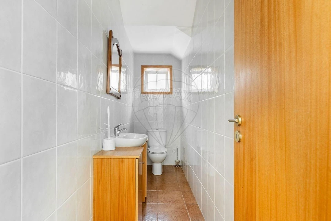 Moradia T4 para Venda em Aldão Foto 26