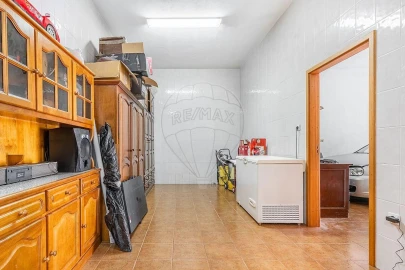 Moradia T4 para Venda em Aldão
