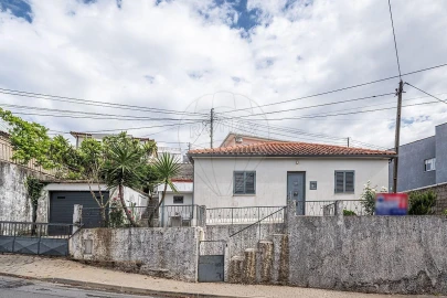 Moradia T2 para Venda em Braga (Maximinos, Sé e Cividade)