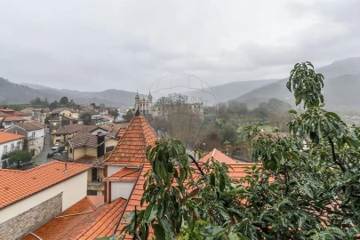 Moradia T3 para Venda em Bouro (Santa Maria)