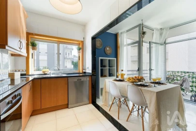 Apartamento T3 para Venda em Chafe