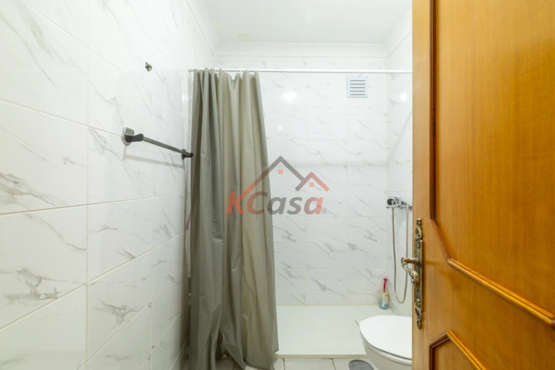 Apartamento T3 para Venda em Rio Tinto Foto 15