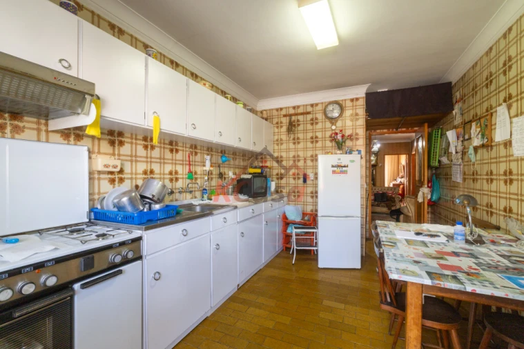 Apartamento T3 para Venda em Rio Tinto Foto 6
