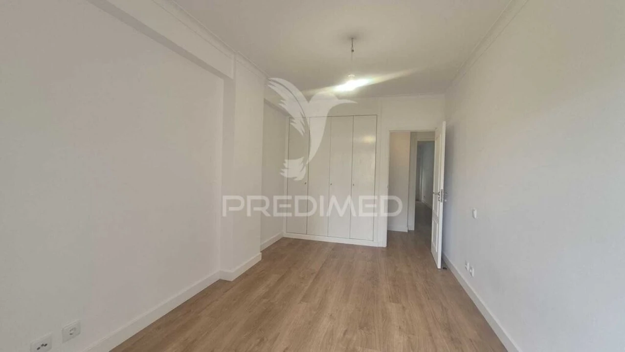 Apartamento T3 para Venda em Benfica Foto 15