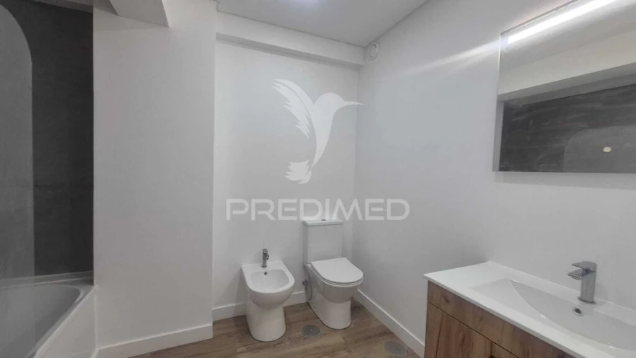 Apartamento T3 para Venda em Benfica Foto 16