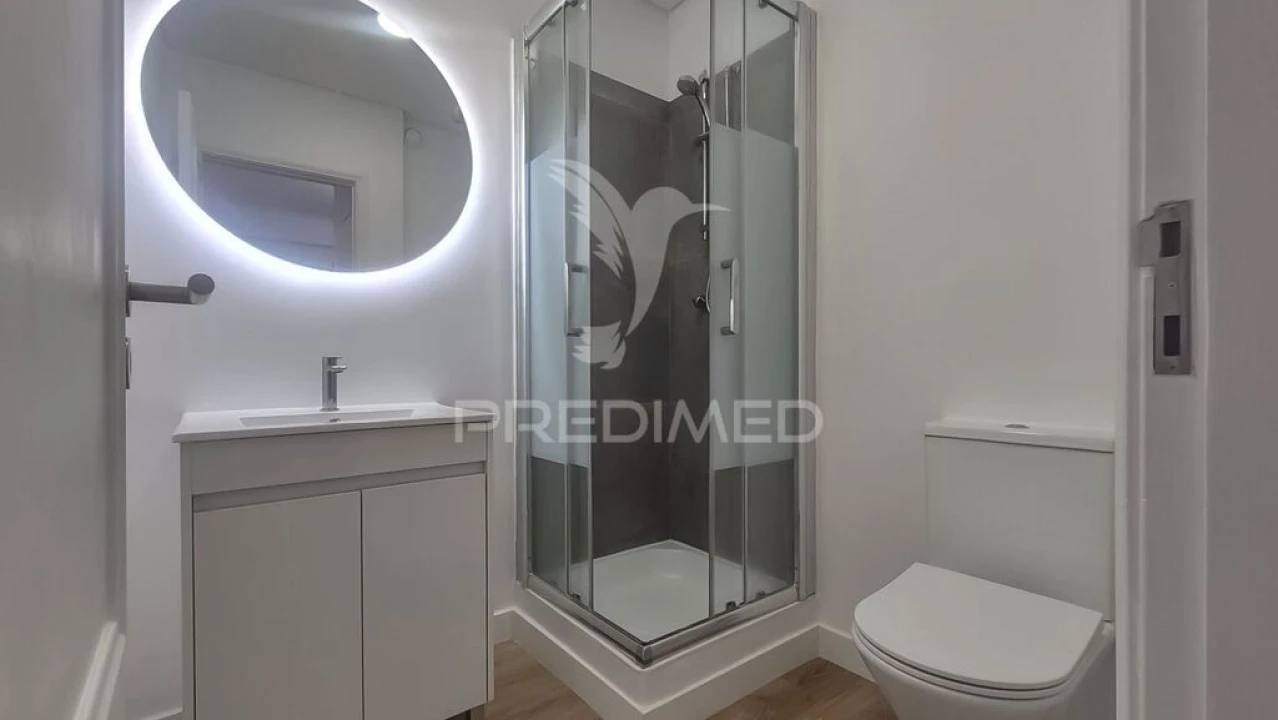 Apartamento T3 para Venda em Benfica Foto 16