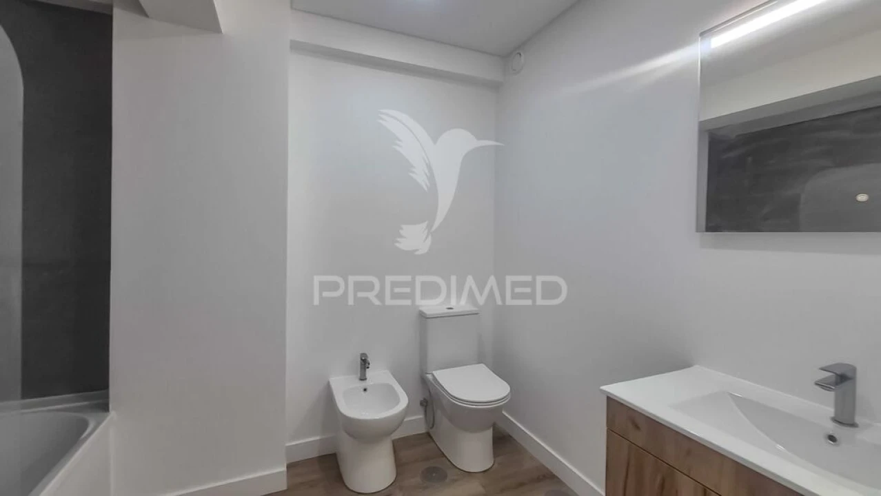 Apartamento T3 para Venda em Benfica Foto 13
