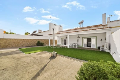 Moradia T3 para Venda em Entradas