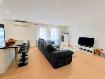 Apartamento T2 para Venda em Olhão
