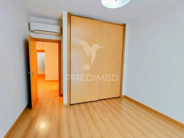 Apartamento T2 para Venda em Olhão