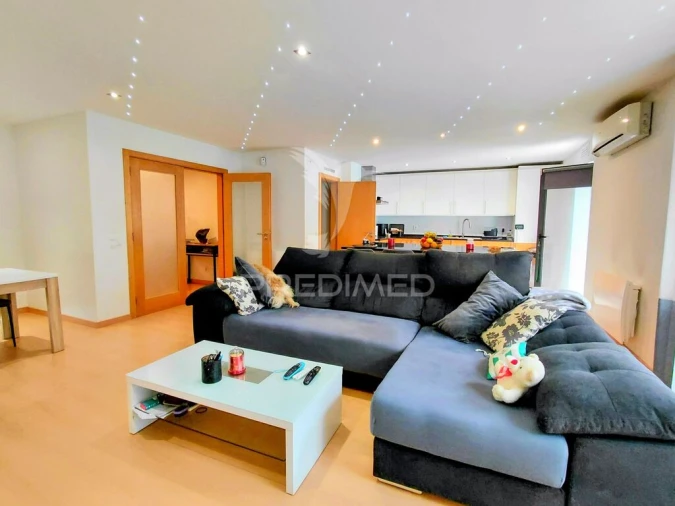 Apartamento T2 para Venda em Olhão Foto 2