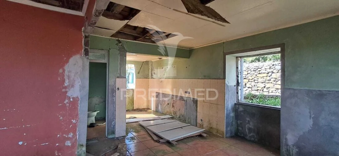 Moradia T6 para Venda em São Bartolomeu de Regatos Foto 6