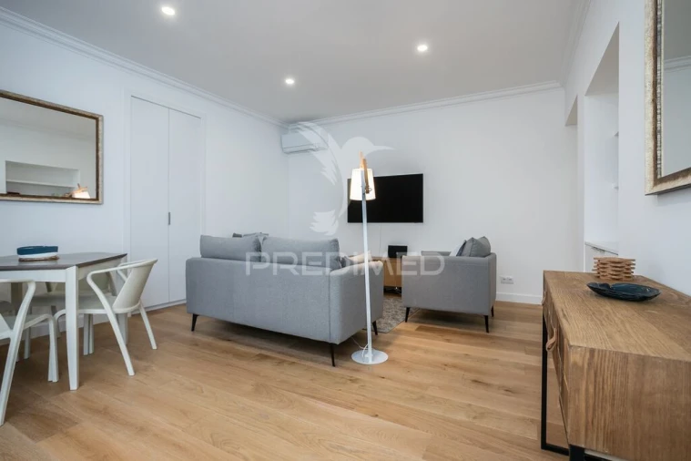 Apartamento T2 para Venda em Vila Real de Santo Antonio Foto 8
