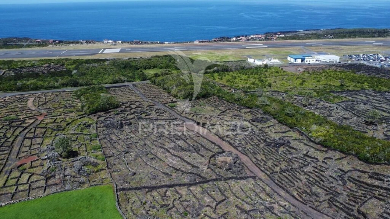 Terreno para Venda em Bandeiras Foto 1
