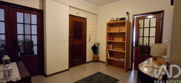 Apartamento T3 para Venda em Três Povos