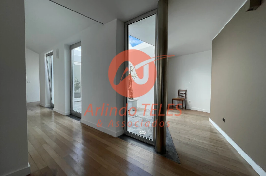 Moradia T3 para Venda em São Mateus da Calheta Foto 23