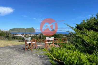 Moradia T3 para Venda em São Mateus da Calheta