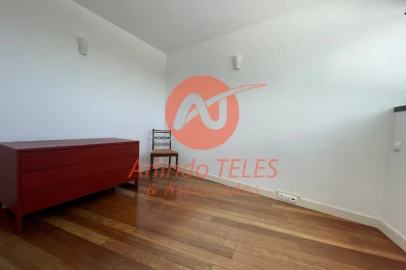 Moradia T3 para Venda em São Mateus da Calheta