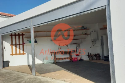 Moradia T3 para Venda em São Mateus da Calheta
