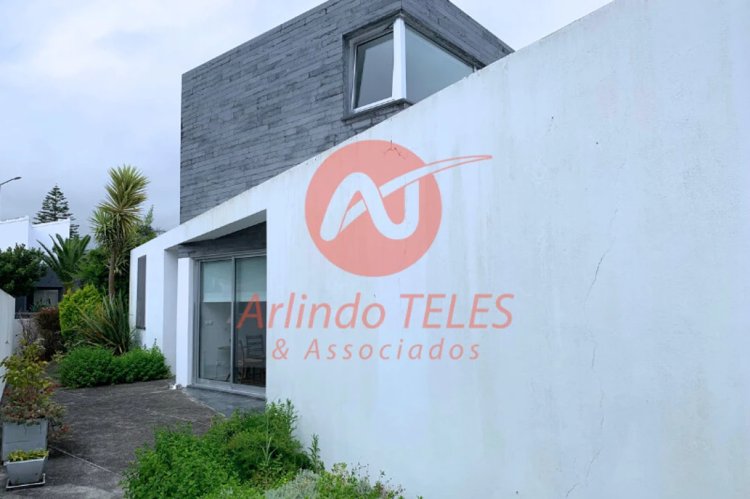 Moradia T3 para Venda em São Mateus da Calheta Foto 33