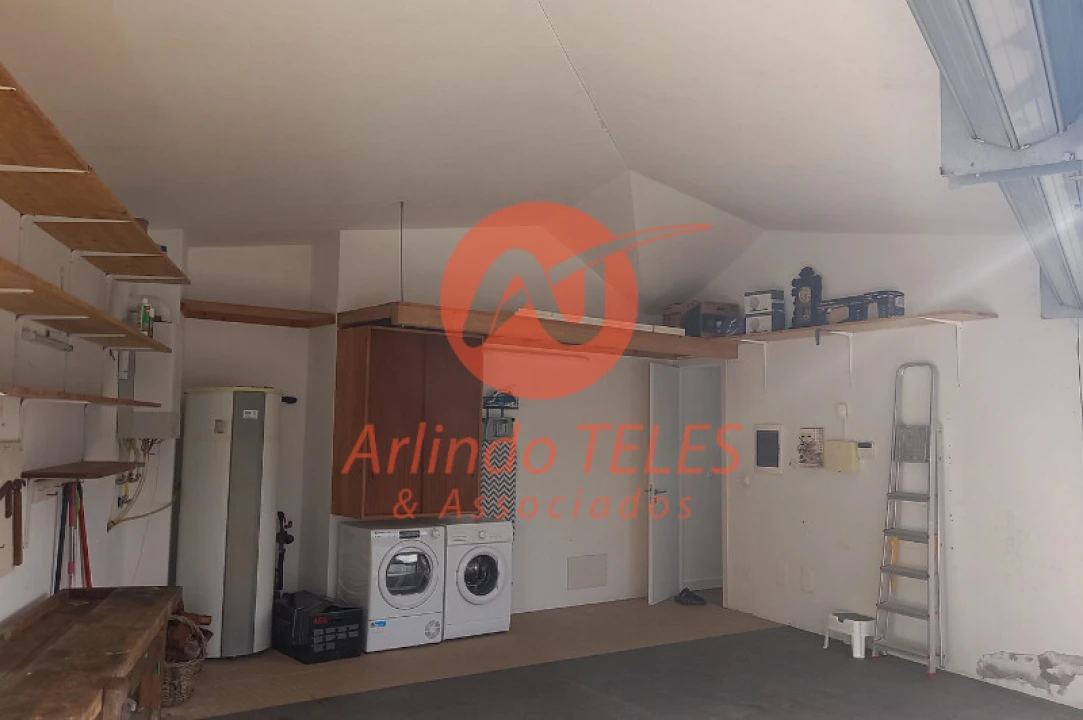 Moradia T3 para Venda em São Mateus da Calheta Foto 30