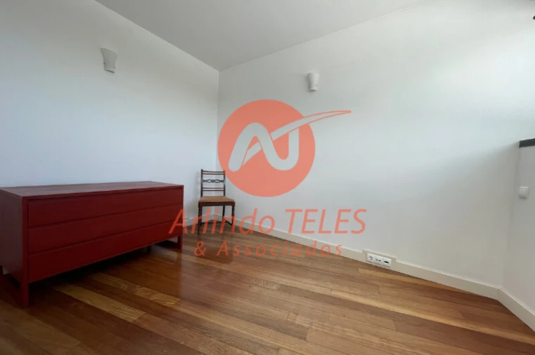 Moradia T3 para Venda em São Mateus da Calheta Foto 11
